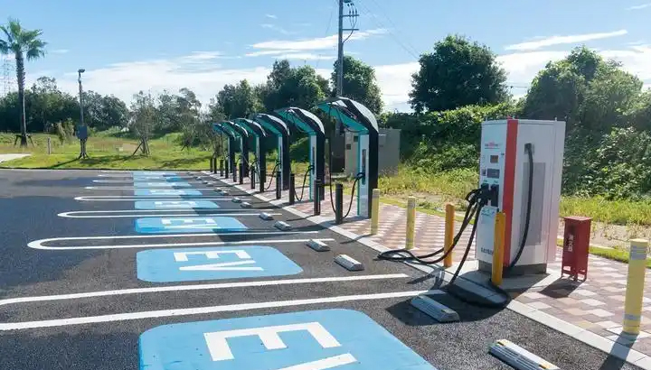 我国充电基础设施已达1610万个 私人桩占比超七成